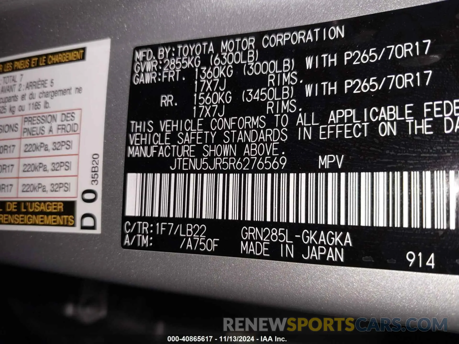 9 Photograph of a damaged car JTENU5JR5R6276569 TOYOTA 4RUNNER 2024