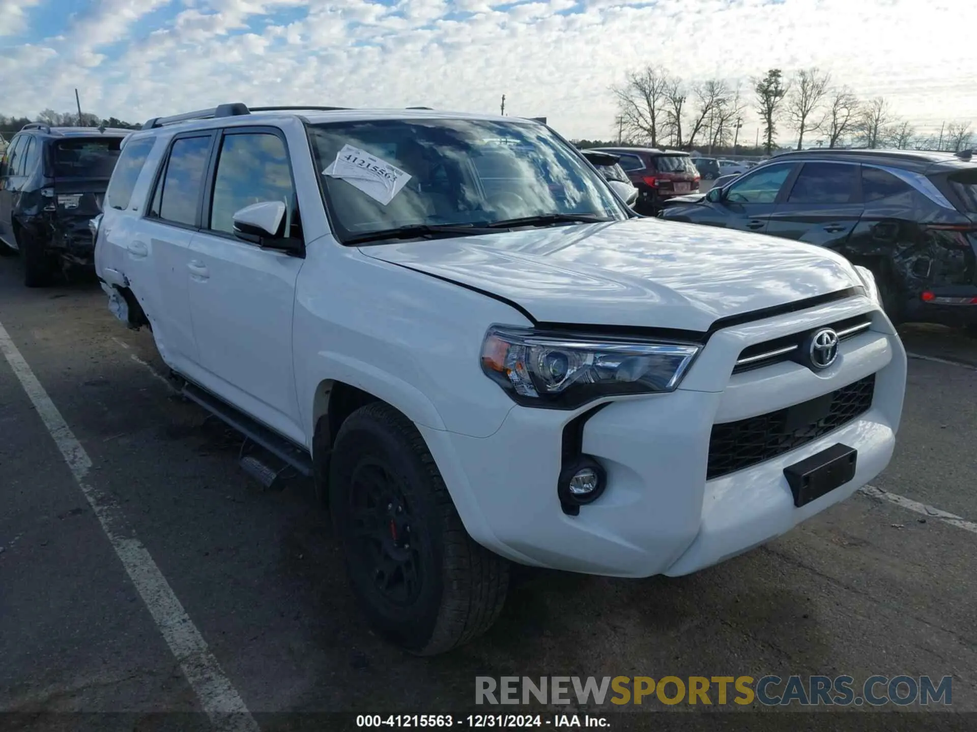 1 Photograph of a damaged car JTENU5JR6R6278704 TOYOTA 4RUNNER 2024