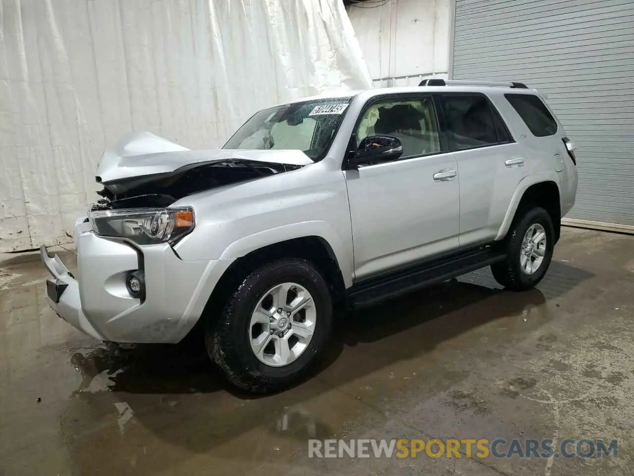 1 Photograph of a damaged car JTENU5JR6R6285622 TOYOTA 4RUNNER 2024