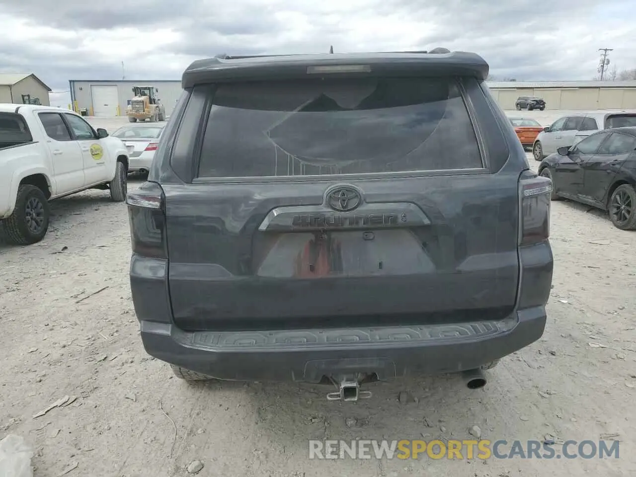 6 Photograph of a damaged car JTENU5JR7R6234162 TOYOTA 4RUNNER 2024