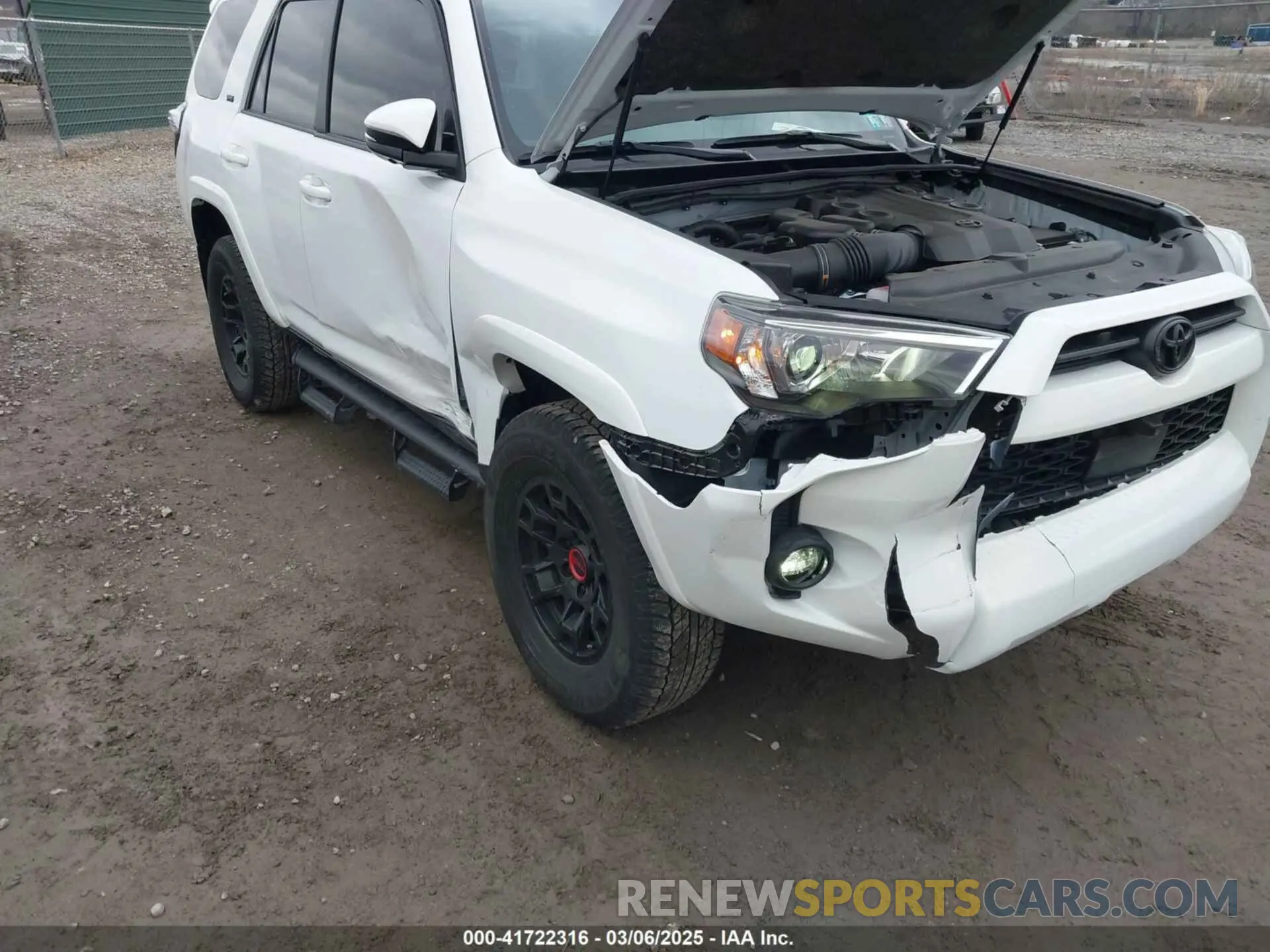 6 Photograph of a damaged car JTENU5JR7R6259742 TOYOTA 4RUNNER 2024