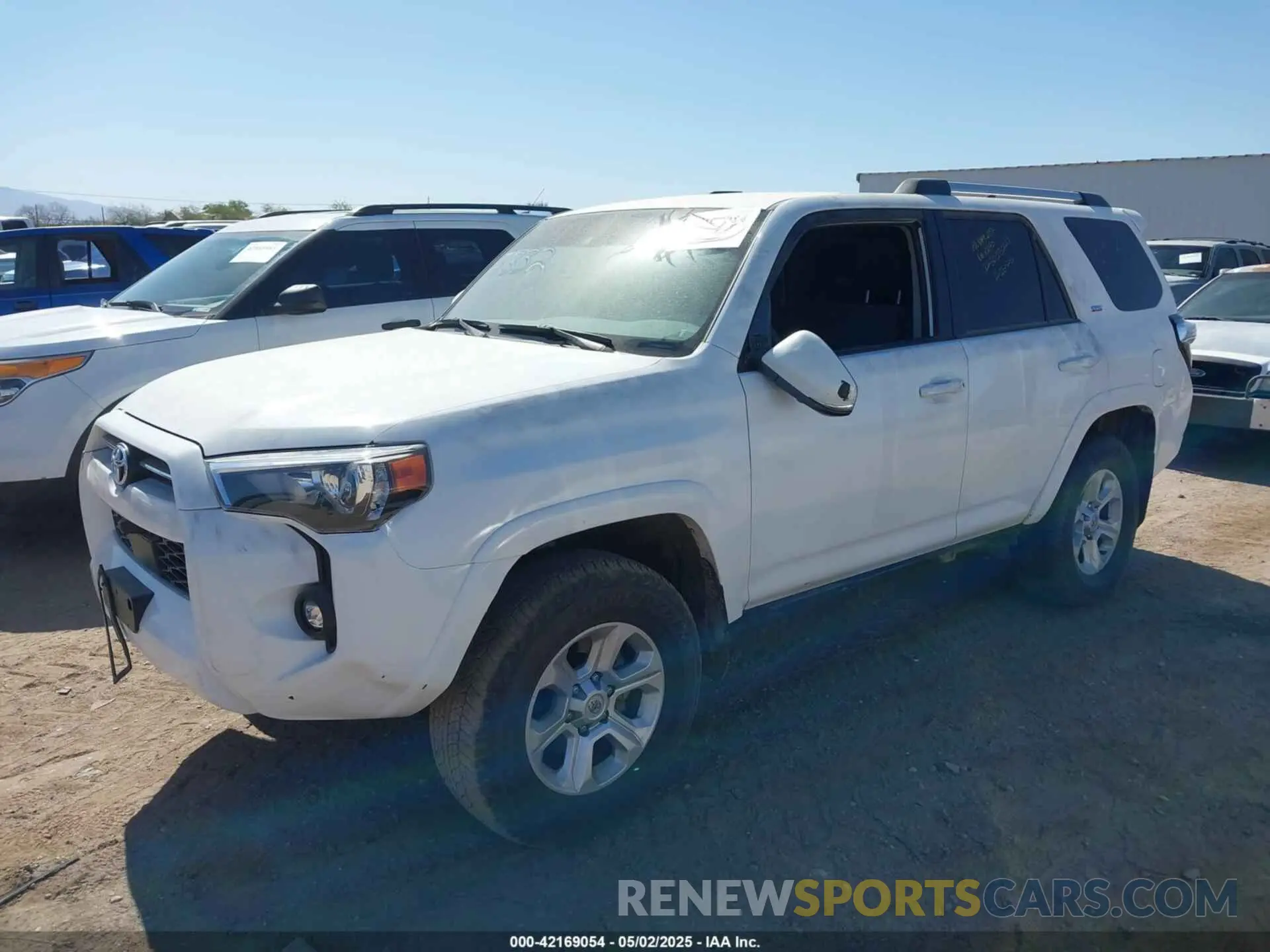 2 Photograph of a damaged car JTENU5JR8R6285394 TOYOTA 4RUNNER 2024