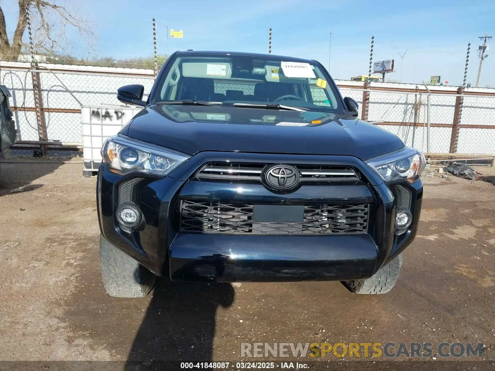 12 Photograph of a damaged car JTENU5JR9R6278437 TOYOTA 4RUNNER 2024