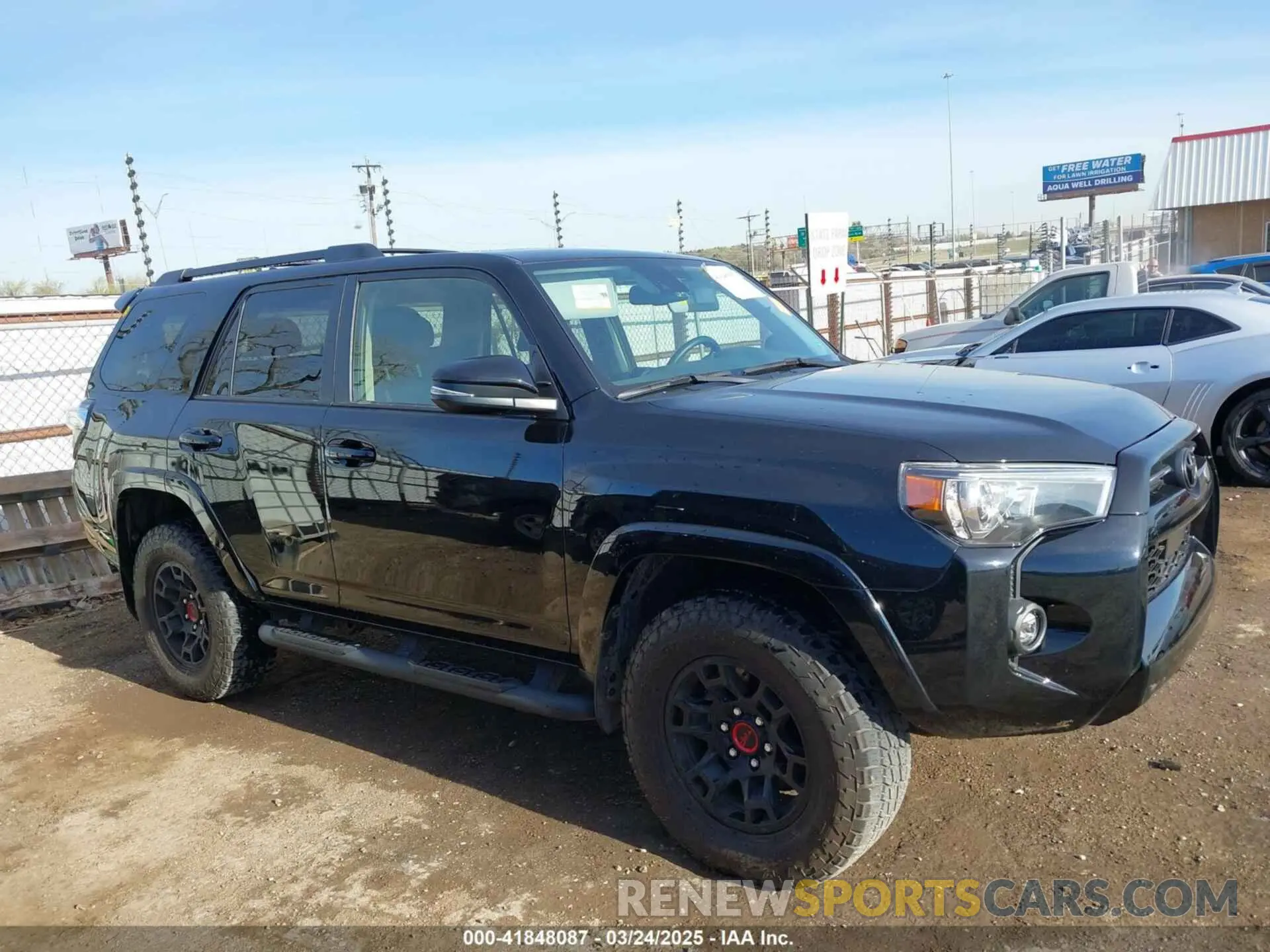13 Photograph of a damaged car JTENU5JR9R6278437 TOYOTA 4RUNNER 2024