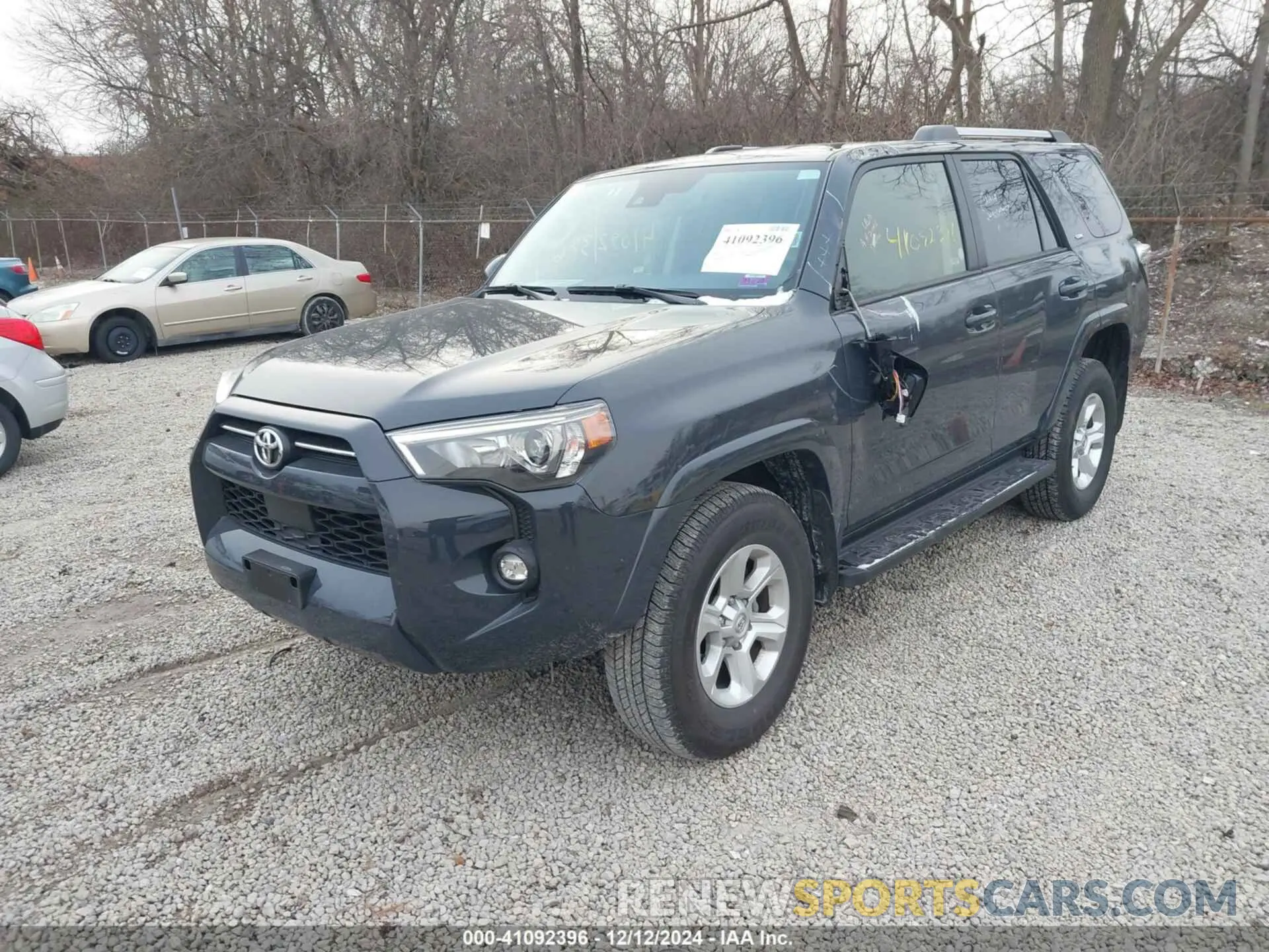 2 Photograph of a damaged car JTENU5JRXR6260853 TOYOTA 4RUNNER 2024