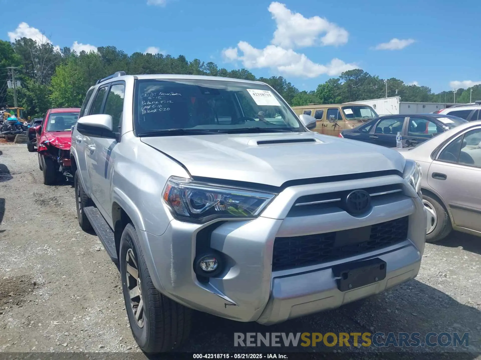 1 Photograph of a damaged car JTEPU5JR7R6256199 TOYOTA 4RUNNER 2024