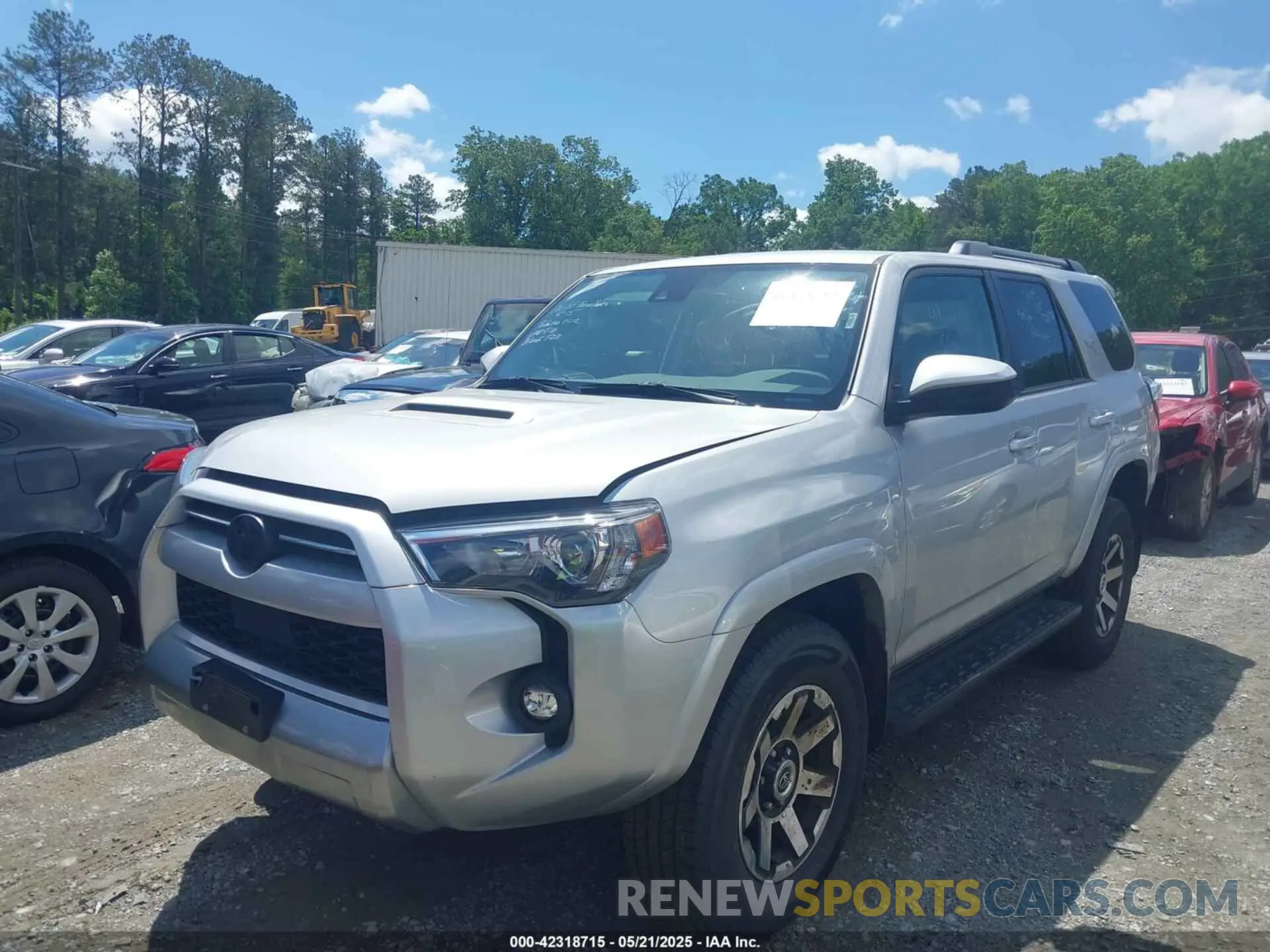 2 Photograph of a damaged car JTEPU5JR7R6256199 TOYOTA 4RUNNER 2024