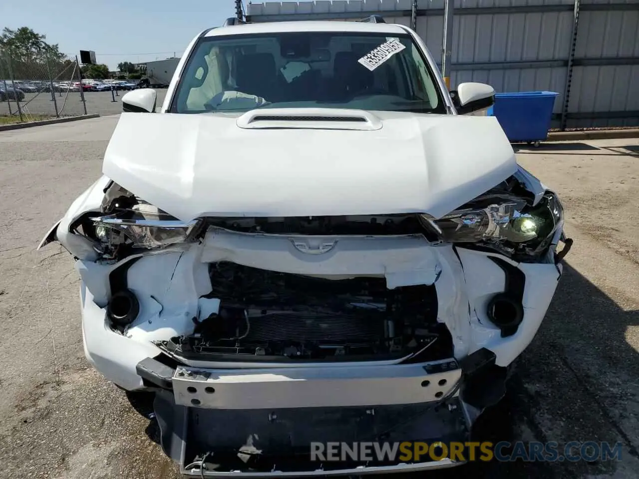5 Photograph of a damaged car JTEPU5JR8R6235765 TOYOTA 4RUNNER 2024