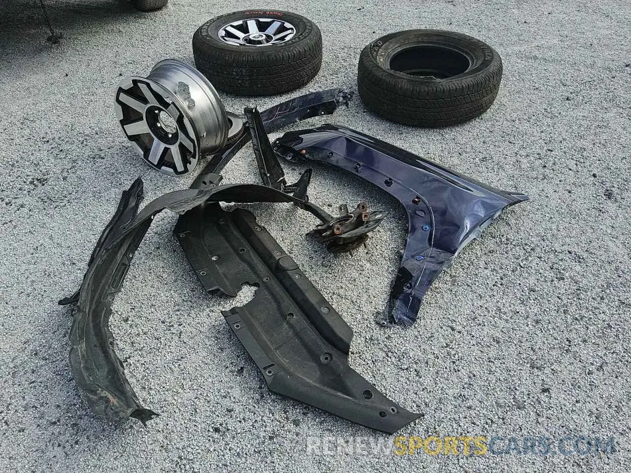 13 Photograph of a damaged car JTEPU5JRXR6232074 TOYOTA 4RUNNER 2024