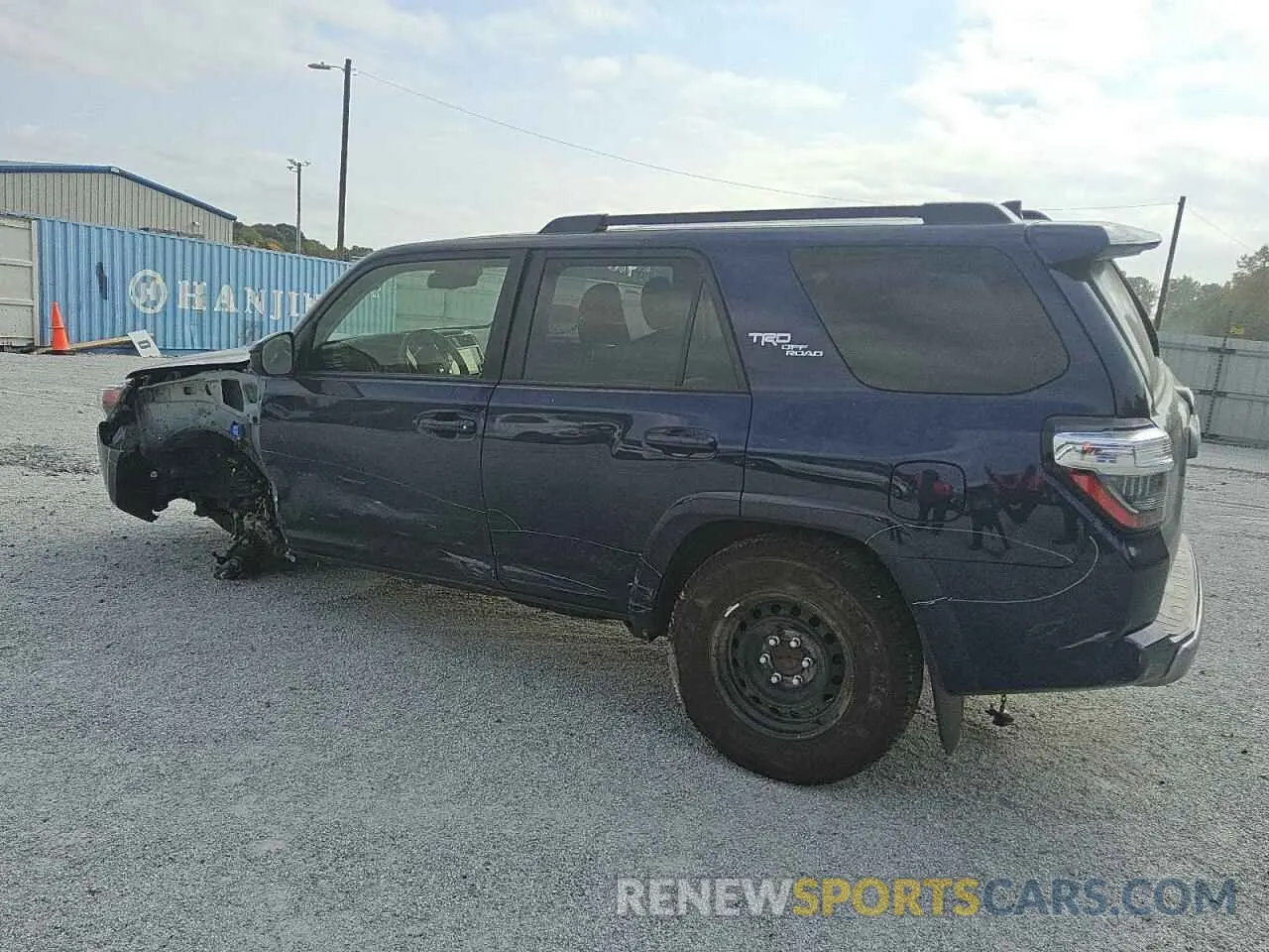 2 Photograph of a damaged car JTEPU5JRXR6232074 TOYOTA 4RUNNER 2024