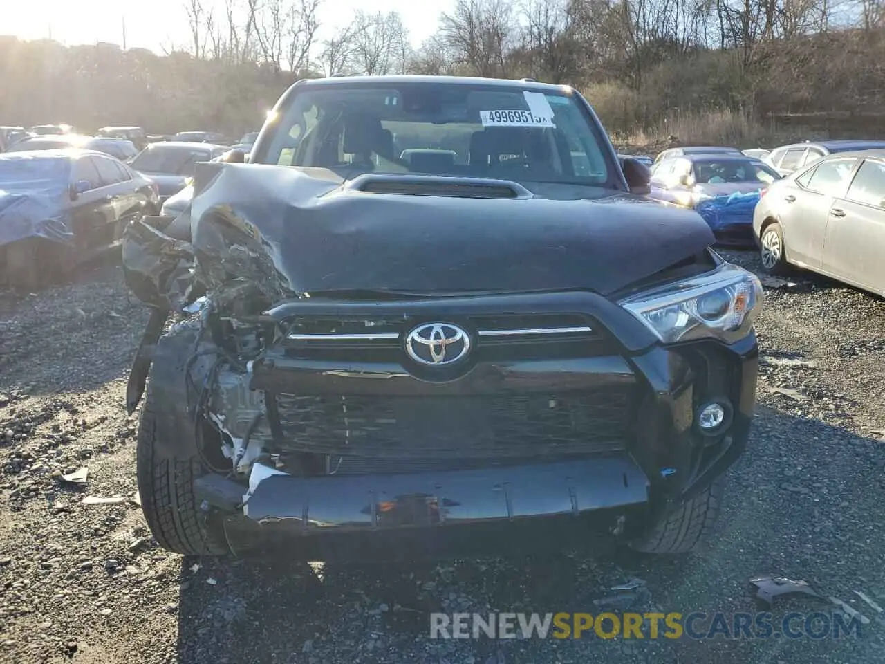 5 Photograph of a damaged car JTEPU5JRXR6271523 TOYOTA 4RUNNER 2024
