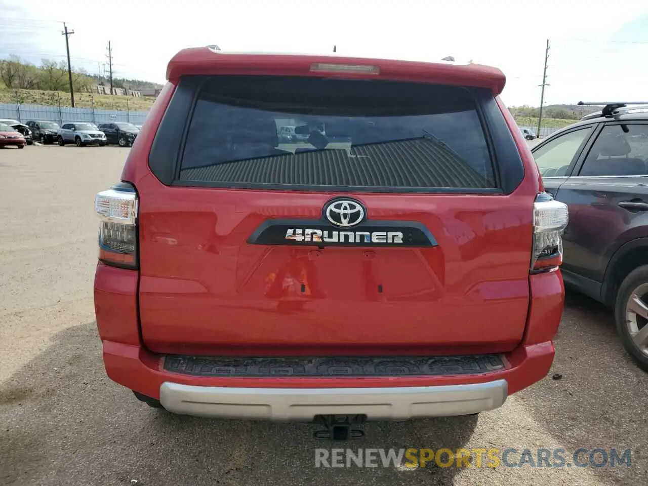 6 Photograph of a damaged car JTERU5JR0R6282992 TOYOTA 4RUNNER 2024