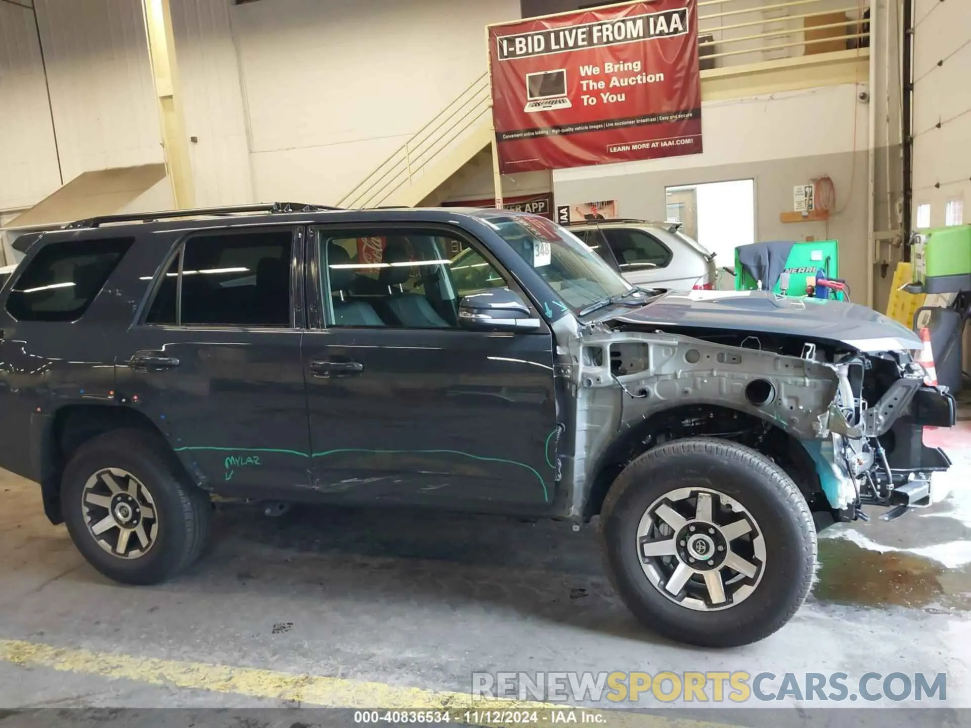 14 Photograph of a damaged car JTERU5JR1R6247538 TOYOTA 4RUNNER 2024