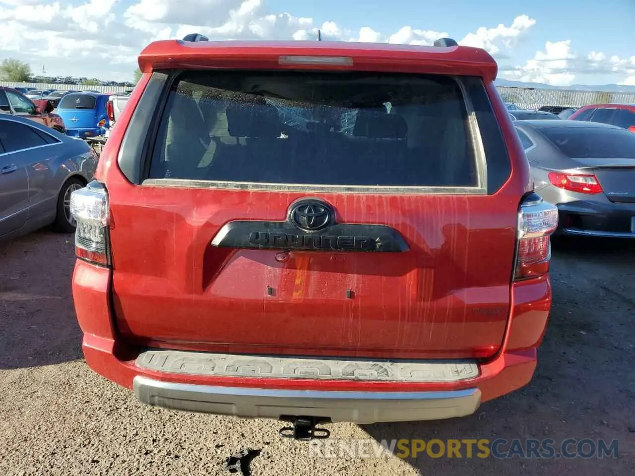 6 Photograph of a damaged car JTERU5JR2R6245376 TOYOTA 4RUNNER 2024