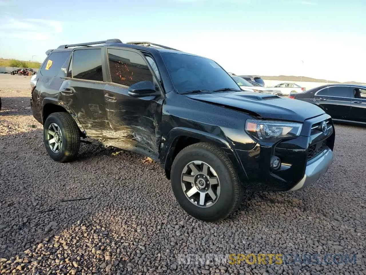 4 Photograph of a damaged car JTERU5JR3R6288012 TOYOTA 4RUNNER 2024