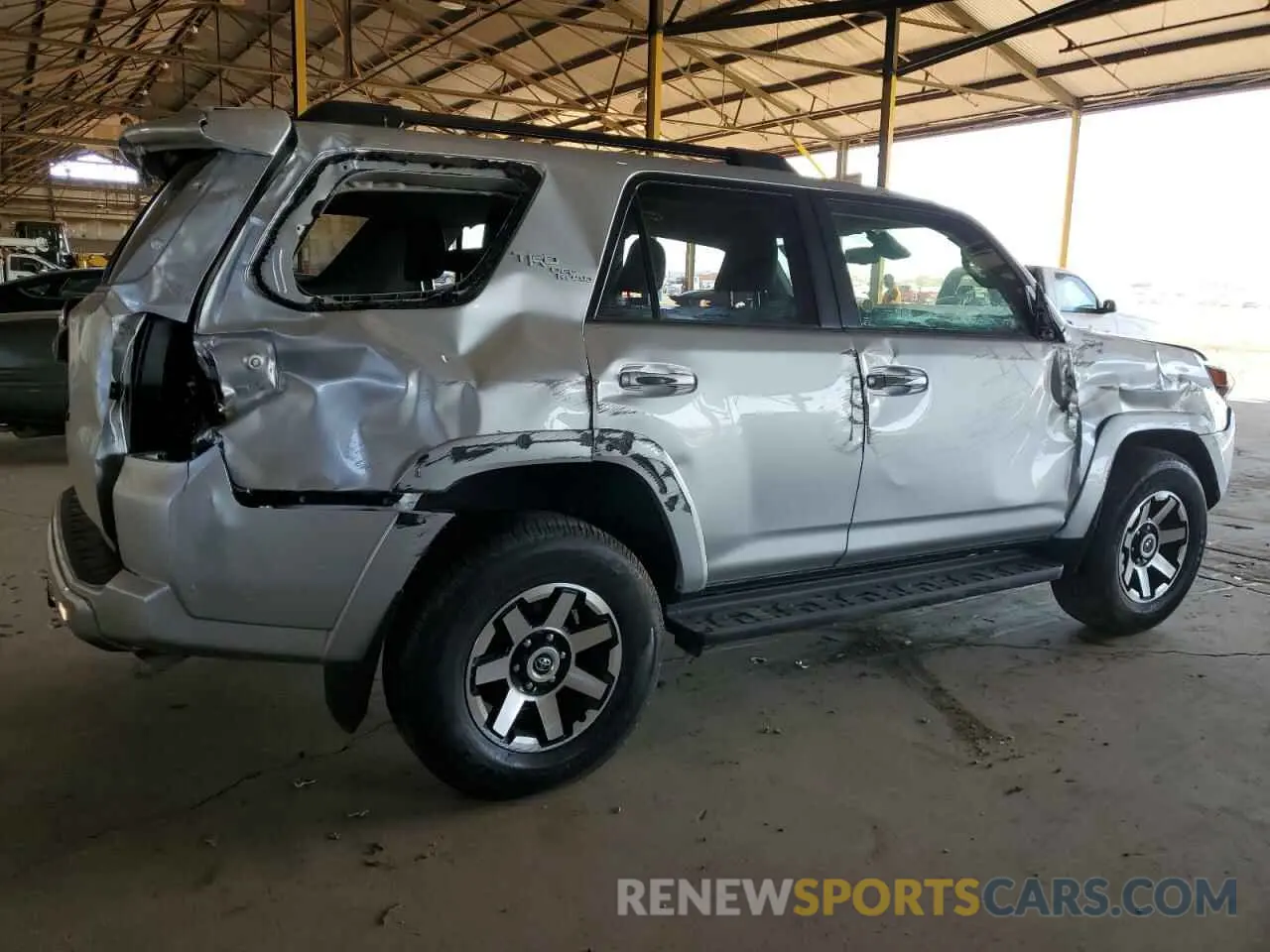 3 Photograph of a damaged car JTERU5JR4R6248375 TOYOTA 4RUNNER 2024