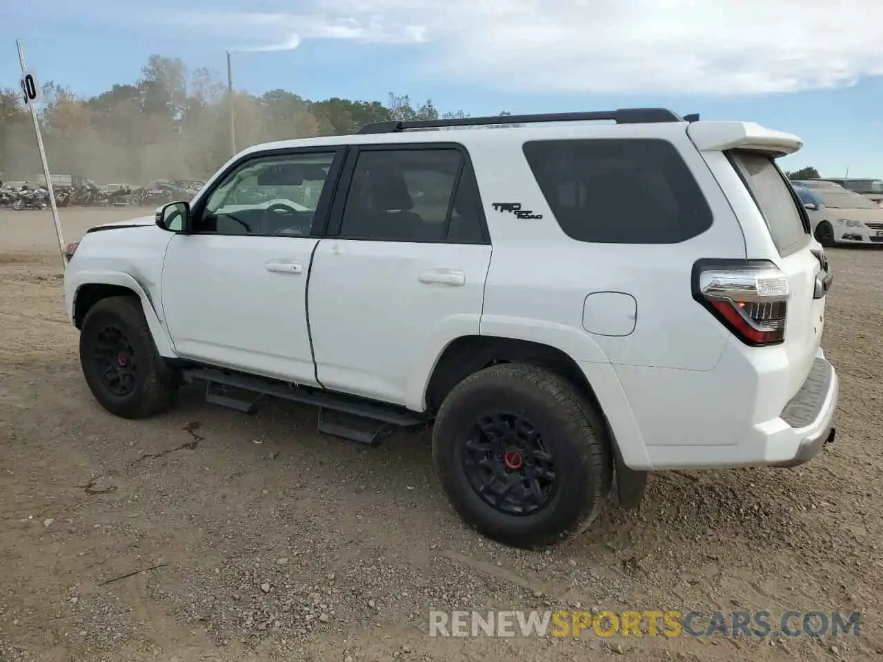 2 Photograph of a damaged car JTERU5JR4R6274555 TOYOTA 4RUNNER 2024