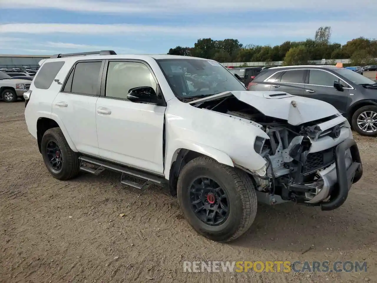 4 Photograph of a damaged car JTERU5JR4R6274555 TOYOTA 4RUNNER 2024