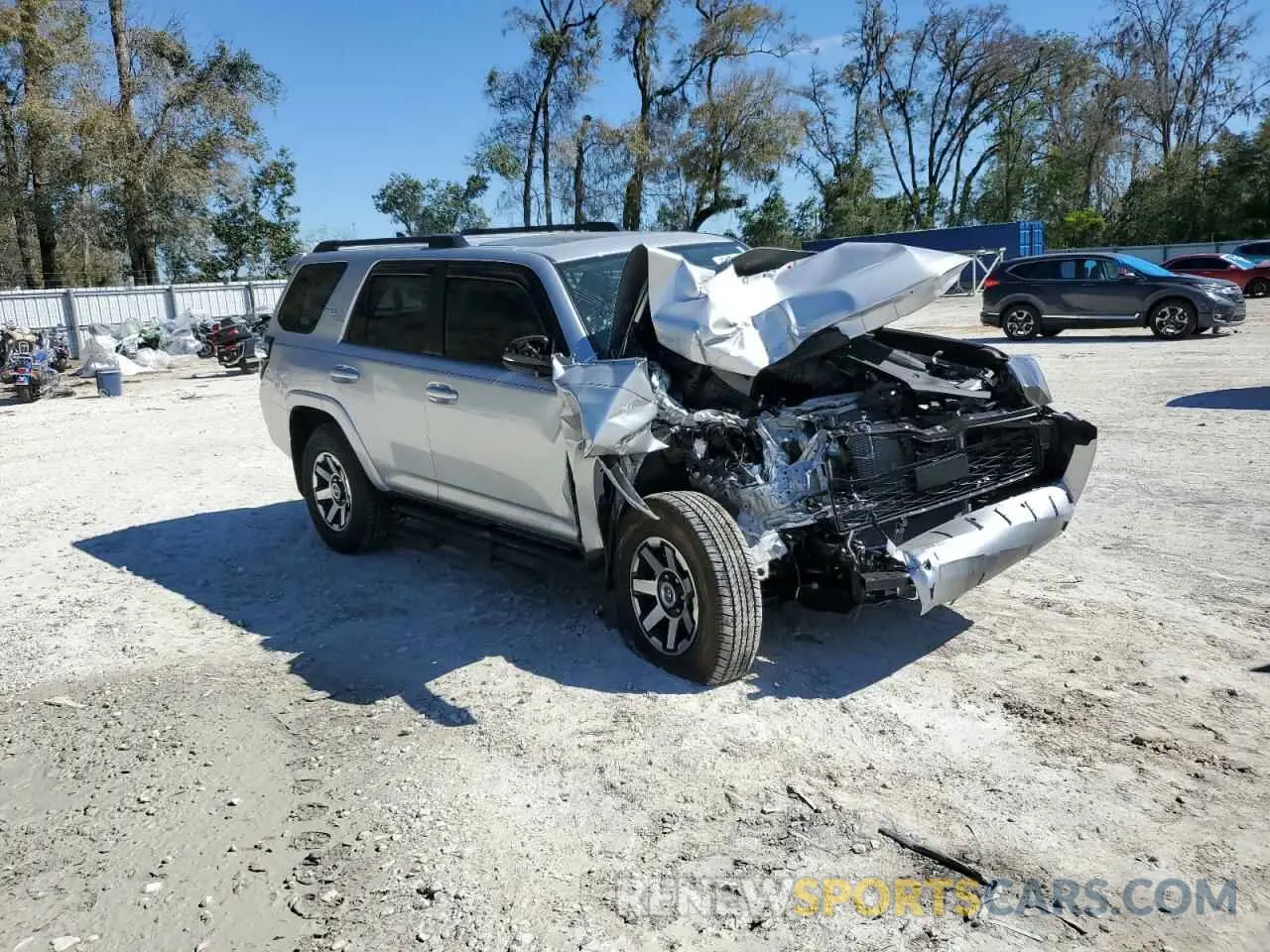 4 Photograph of a damaged car JTERU5JR4R6298760 TOYOTA 4RUNNER 2024