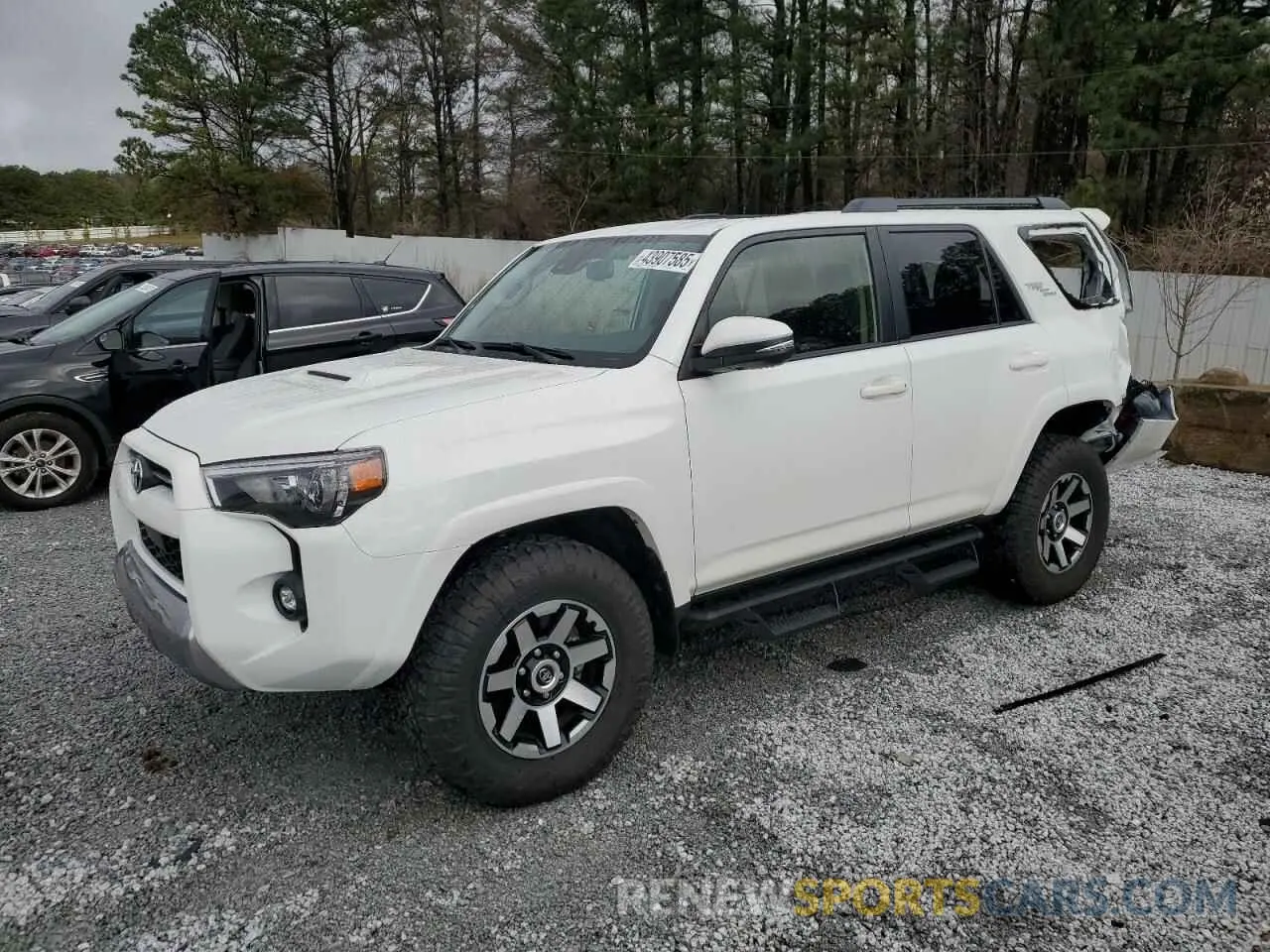 1 Photograph of a damaged car JTERU5JR5R6217135 TOYOTA 4RUNNER 2024