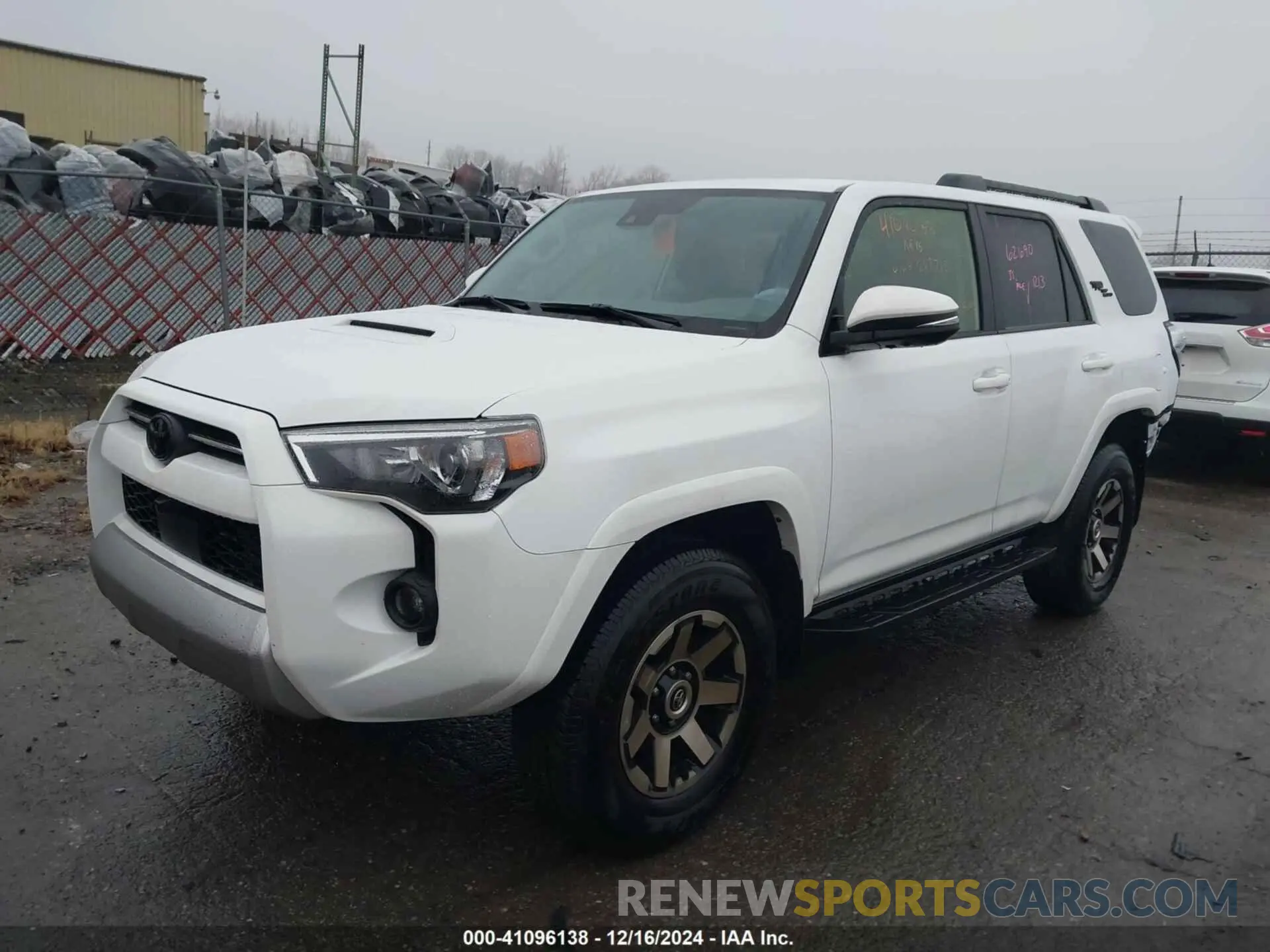 2 Photograph of a damaged car JTERU5JR5R6267713 TOYOTA 4RUNNER 2024