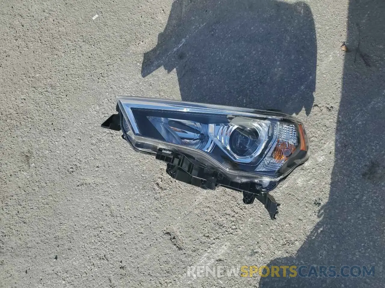 13 Photograph of a damaged car JTERU5JR5R6273494 TOYOTA 4RUNNER 2024