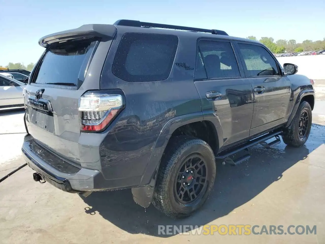 3 Photograph of a damaged car JTERU5JR7R6251139 TOYOTA 4RUNNER 2024