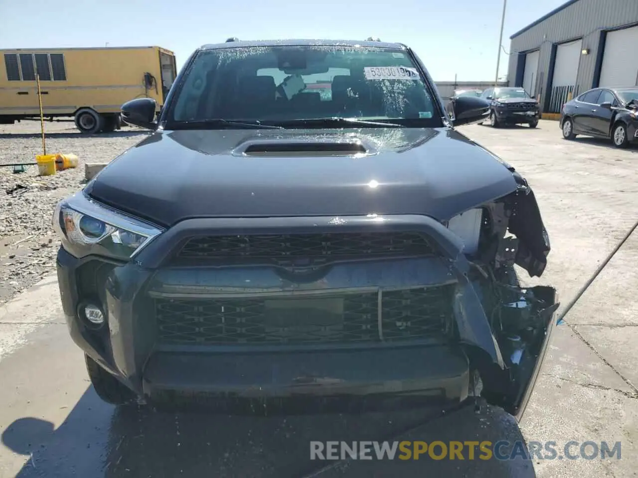 5 Photograph of a damaged car JTERU5JR7R6251139 TOYOTA 4RUNNER 2024