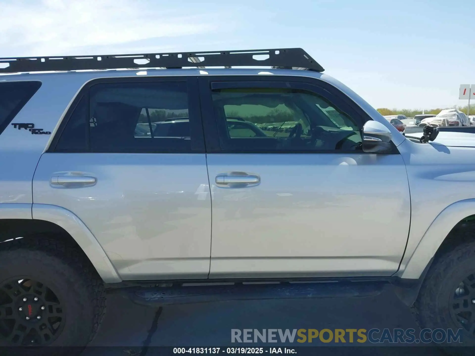 13 Photograph of a damaged car JTERU5JR7R6256681 TOYOTA 4RUNNER 2024