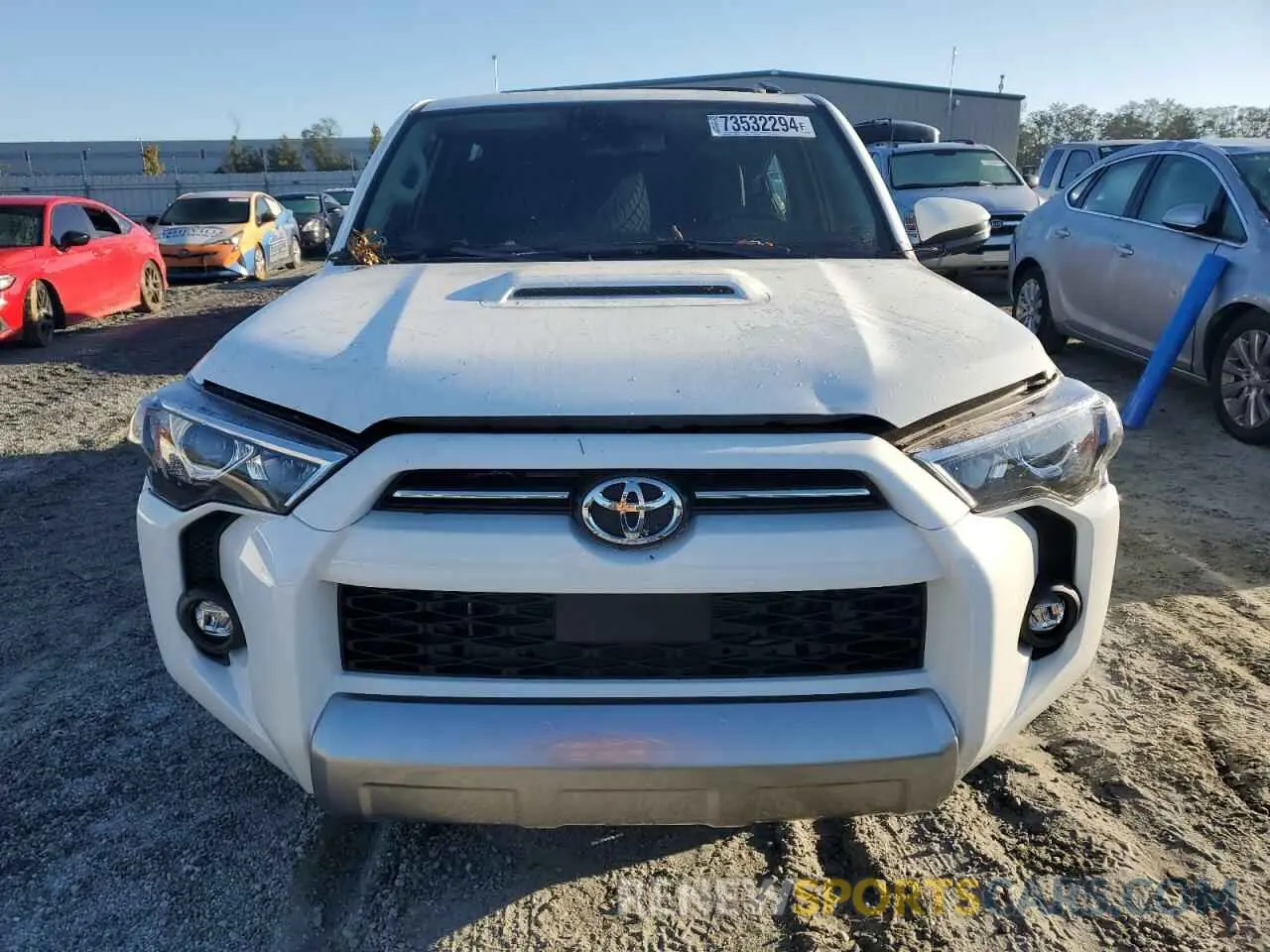 5 Photograph of a damaged car JTERU5JR8R6302390 TOYOTA 4RUNNER 2024