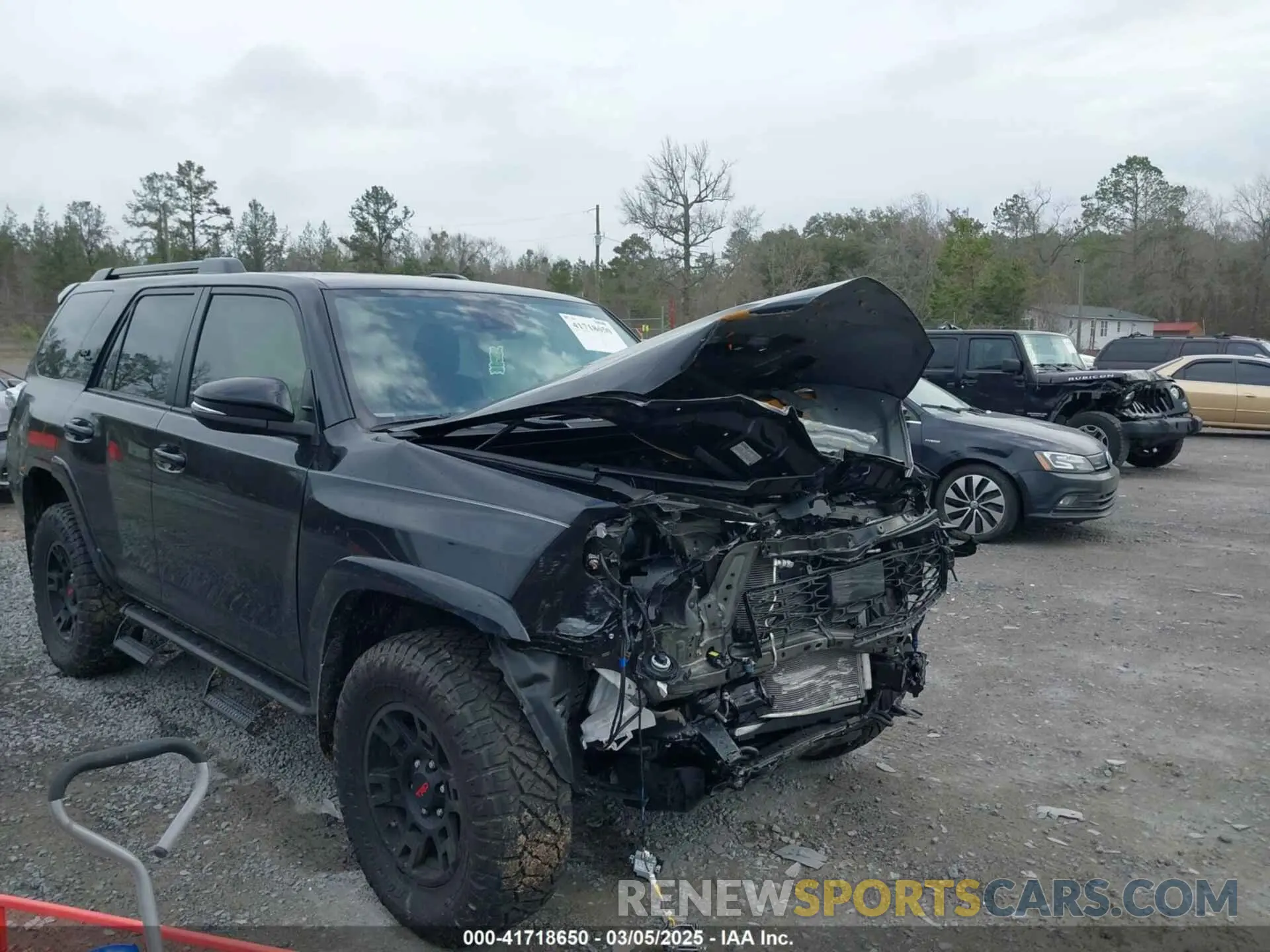 1 Photograph of a damaged car JTERU5JR9R6297829 TOYOTA 4RUNNER 2024