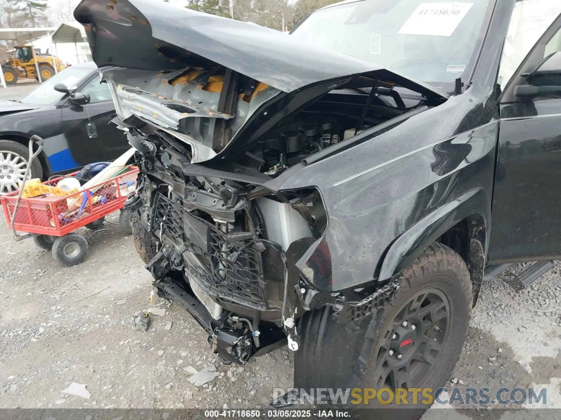 6 Photograph of a damaged car JTERU5JR9R6297829 TOYOTA 4RUNNER 2024