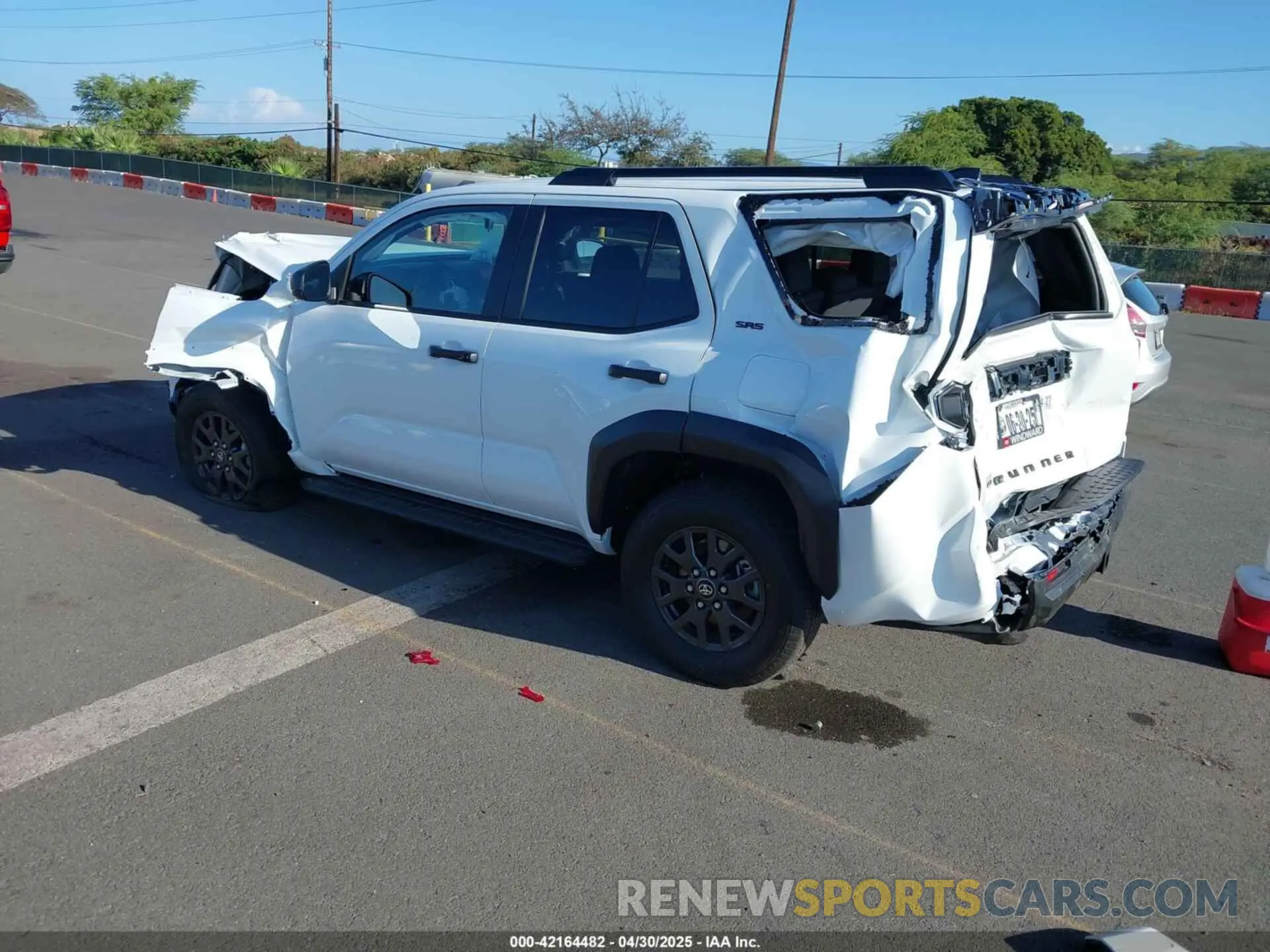 3 Photograph of a damaged car JTEVA5AR4S5001683 TOYOTA 4RUNNER 2025