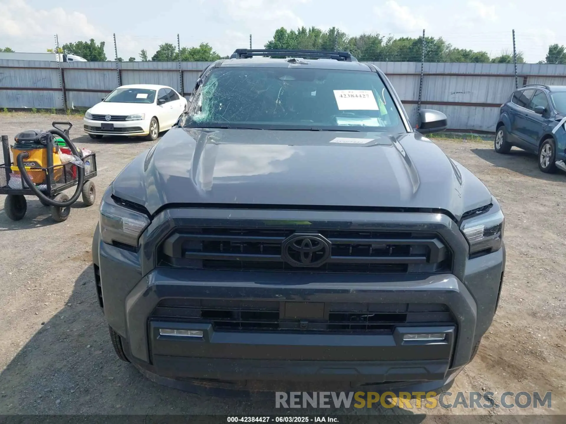12 Photograph of a damaged car JTEVA5BR0S5008869 TOYOTA 4RUNNER 2025