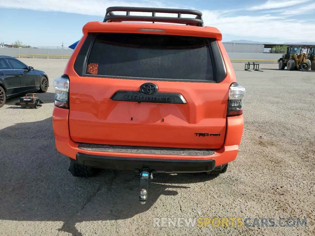 6 Photograph of a damaged car JTELU5JR0P6107502 TOYOTA 4RUNNER SE 2023