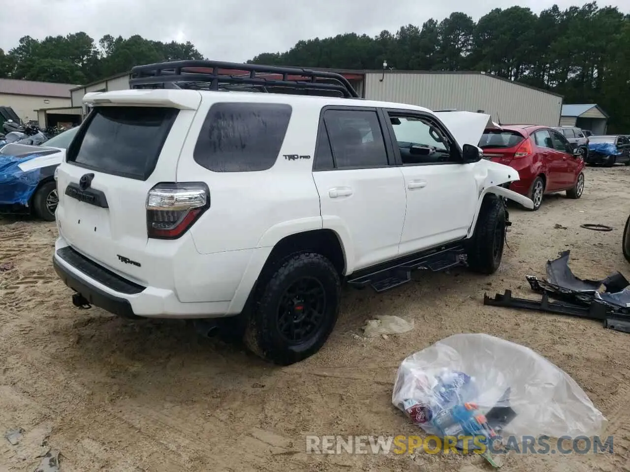 3 Photograph of a damaged car JTELU5JR0P6162676 TOYOTA 4RUNNER SE 2023