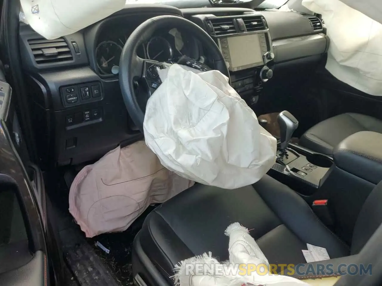 8 Photograph of a damaged car JTELU5JRXP6159607 TOYOTA 4RUNNER SE 2023