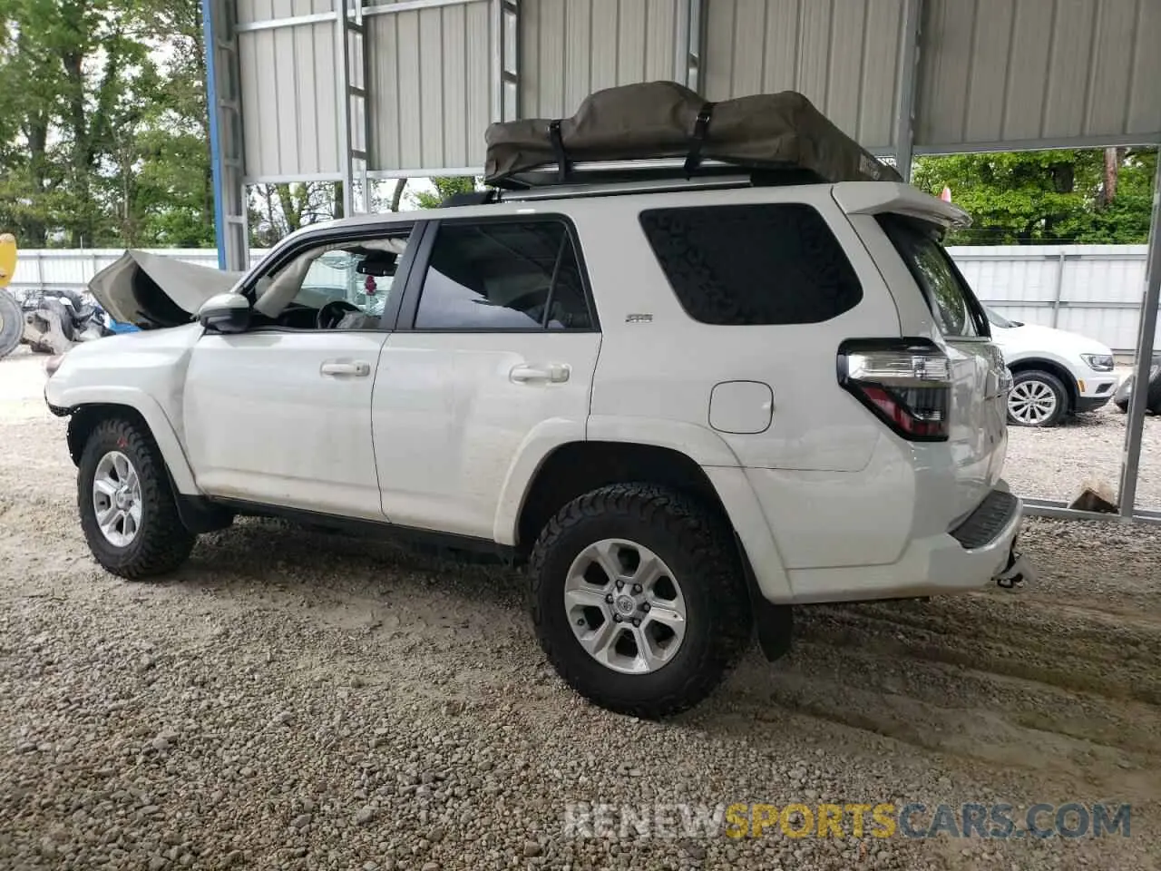 2 Photograph of a damaged car JTEMU5JR1P6101521 TOYOTA 4RUNNER SE 2023