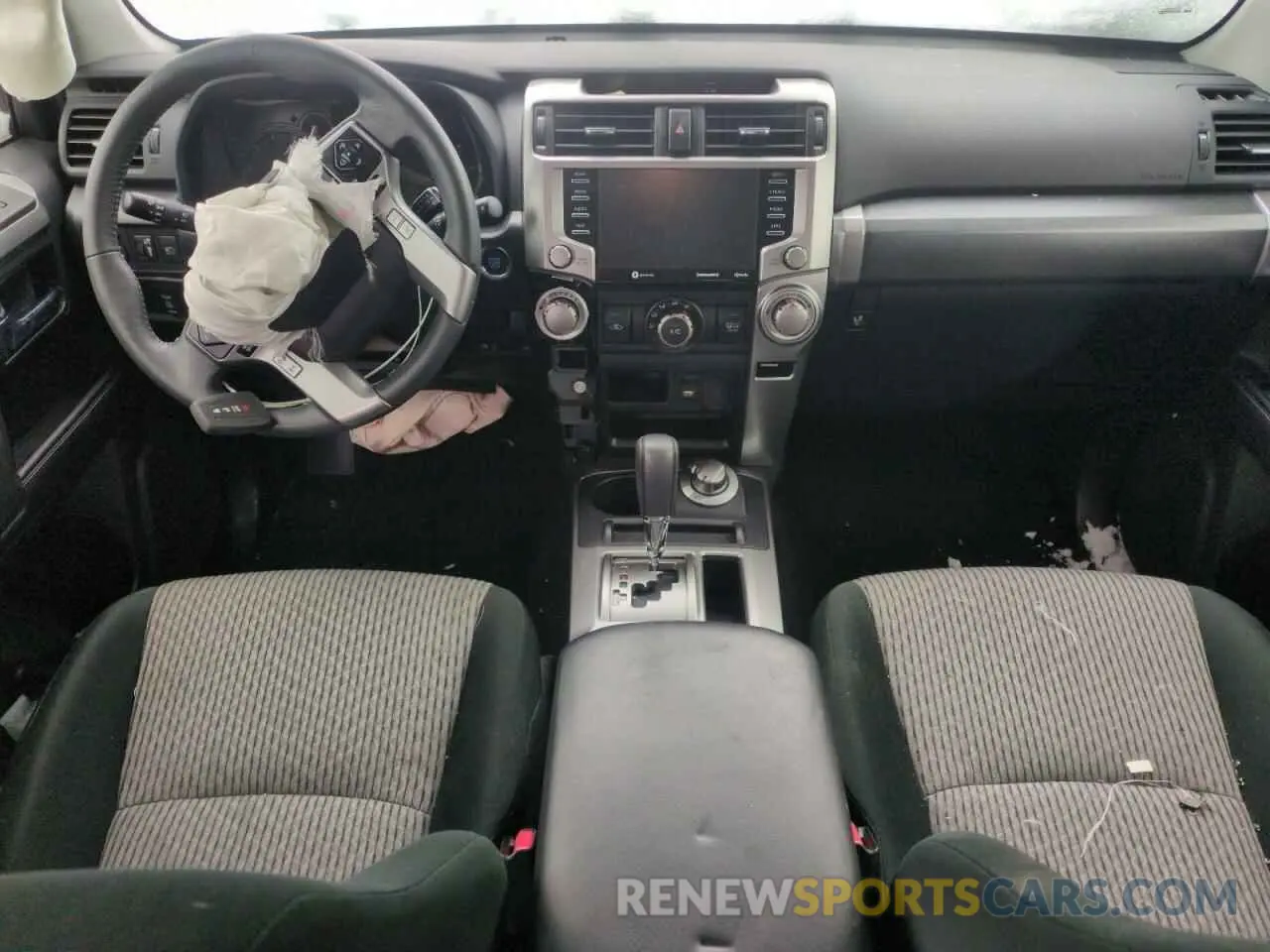 8 Photograph of a damaged car JTEMU5JR5P6094525 TOYOTA 4RUNNER SE 2023