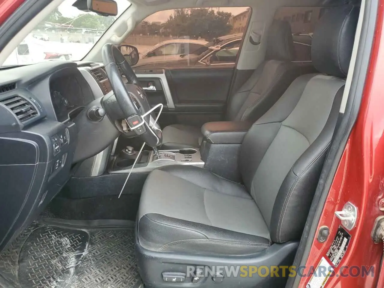 7 Photograph of a damaged car JTENU5JR1P6090671 TOYOTA 4RUNNER SE 2023