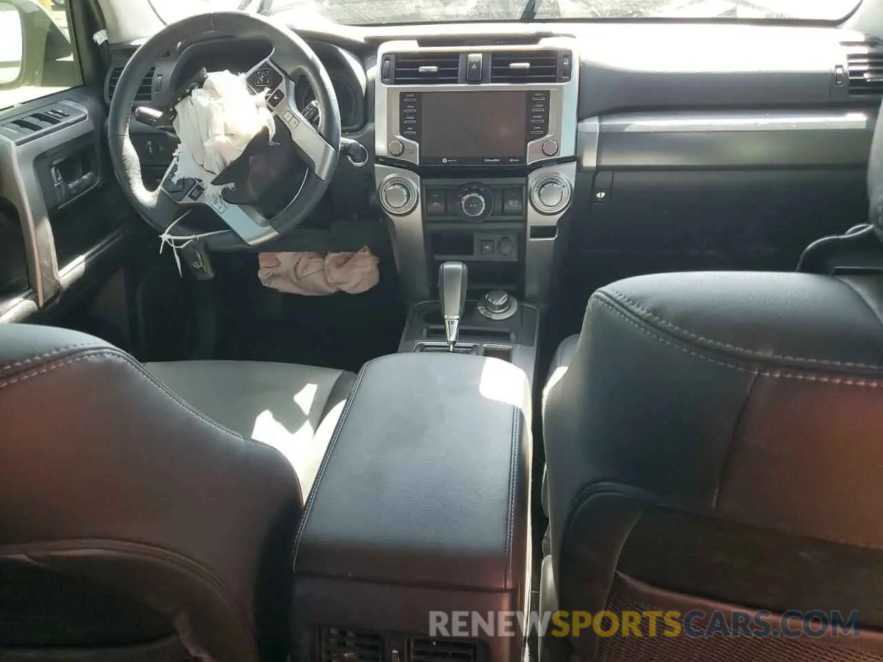 8 Photograph of a damaged car JTENU5JR1P6209755 TOYOTA 4RUNNER SE 2023