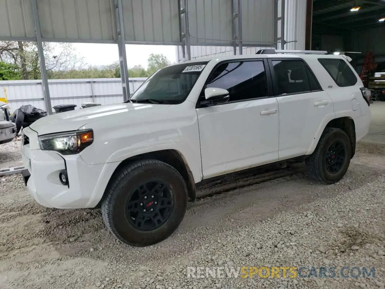 1 Photograph of a damaged car JTENU5JR5P6156784 TOYOTA 4RUNNER SE 2023