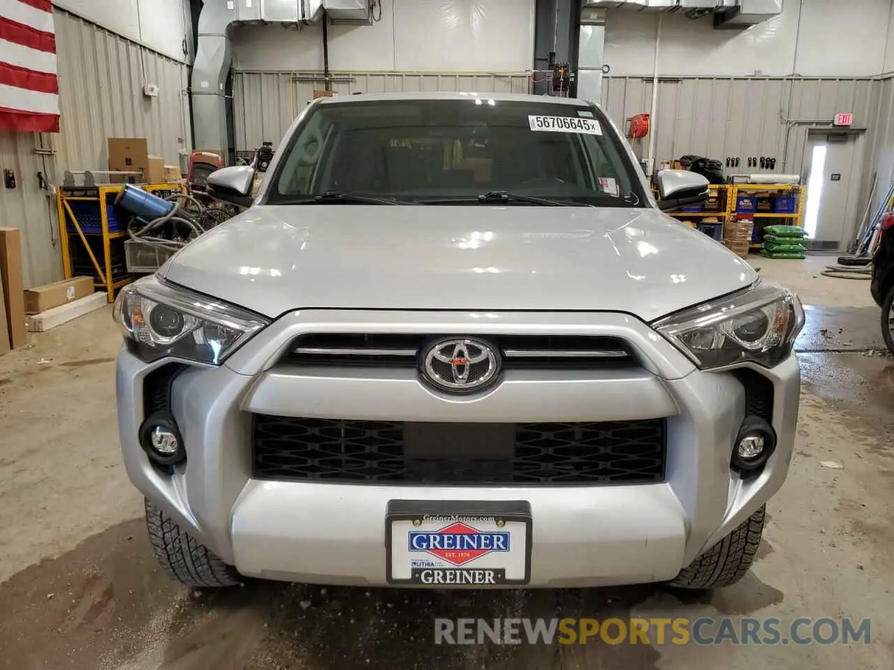 5 Photograph of a damaged car JTENU5JR8P6143091 TOYOTA 4RUNNER SE 2023