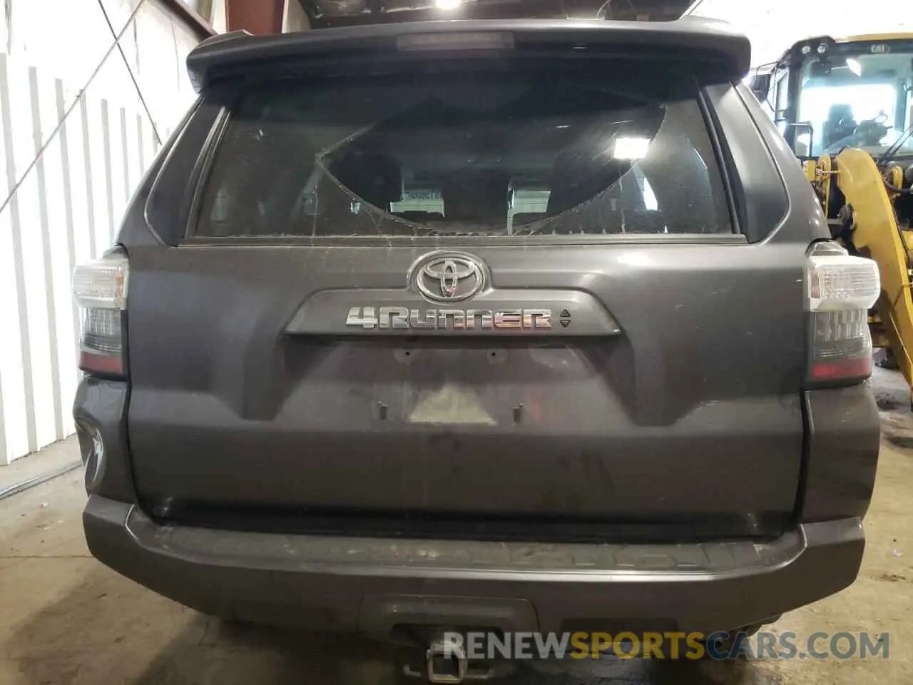 6 Photograph of a damaged car JTENU5JR9P6172664 TOYOTA 4RUNNER SE 2023