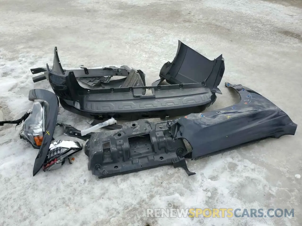 13 Photograph of a damaged car JTENU5JRXP6149863 TOYOTA 4RUNNER SE 2023
