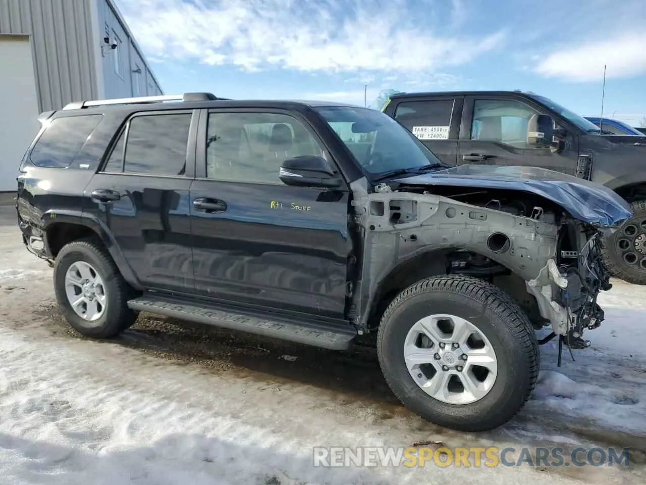 4 Photograph of a damaged car JTENU5JRXP6149863 TOYOTA 4RUNNER SE 2023
