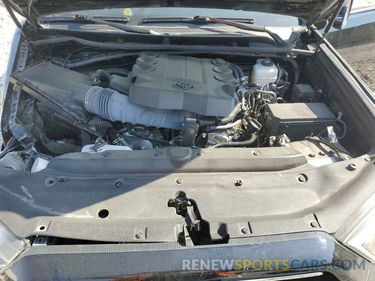 12 Photograph of a damaged car JTENU5JRXP6156084 TOYOTA 4RUNNER SE 2023