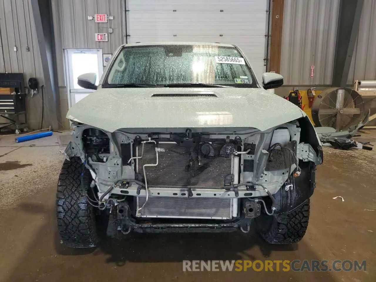 5 Photograph of a damaged car JTEPU5JR0P6111194 TOYOTA 4RUNNER SE 2023