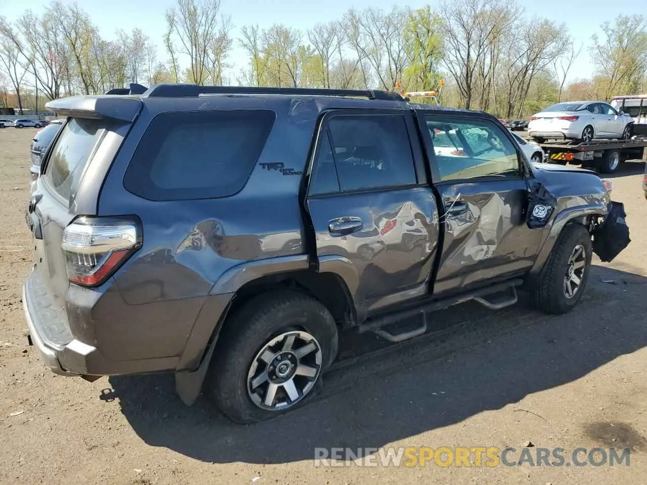 3 Photograph of a damaged car JTERU5JR2P6107267 TOYOTA 4RUNNER SE 2023
