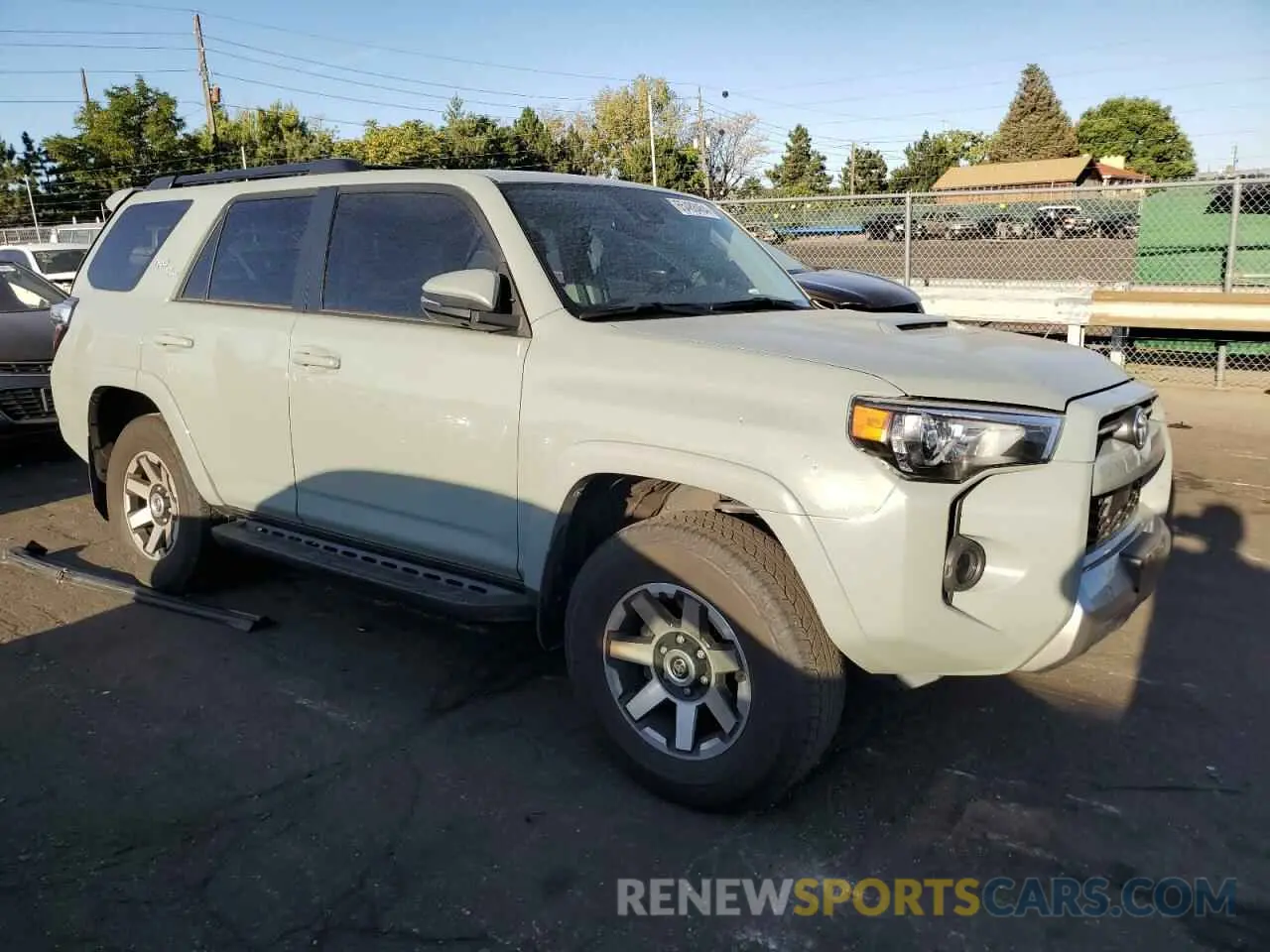 4 Photograph of a damaged car JTERU5JR4P6150671 TOYOTA 4RUNNER SE 2023